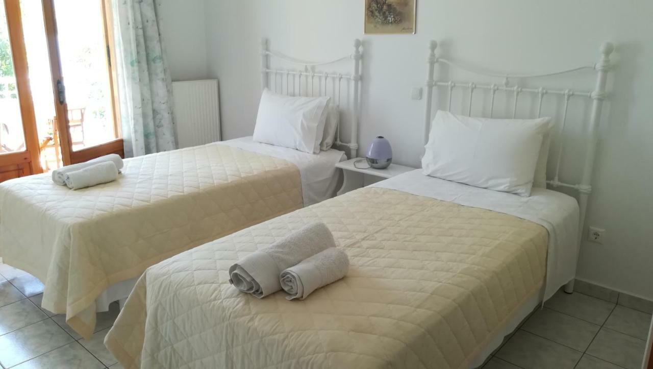 Tzeni Villa Lygia  Buitenkant foto
